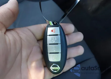 2017 Nissan Pathfinder Sv from USA, damaged, VIN 5N1DR2MM2HC643293